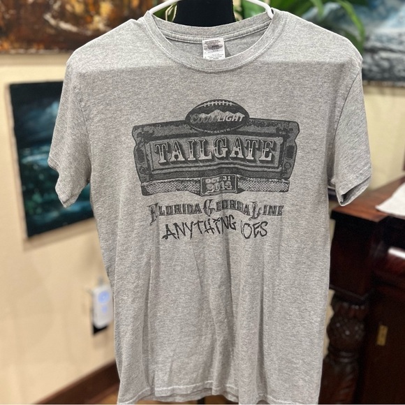Gildan Other - Florida/Georgia Line 2013-2014 tour shirt size small in GUC